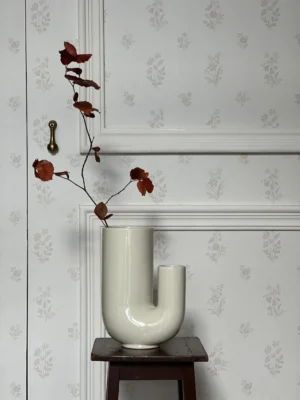 Favorite Vase | Oat