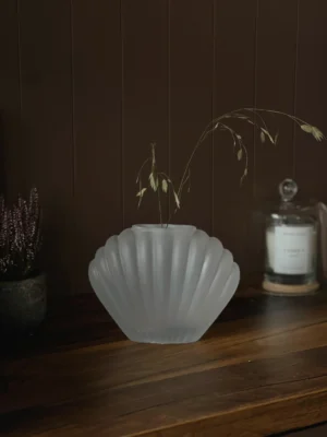 Adelle Shell Vase | Frosted White