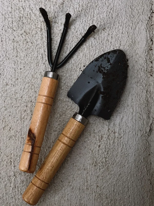 Metal Garden Tools Cultivator & Shovel - Image 3