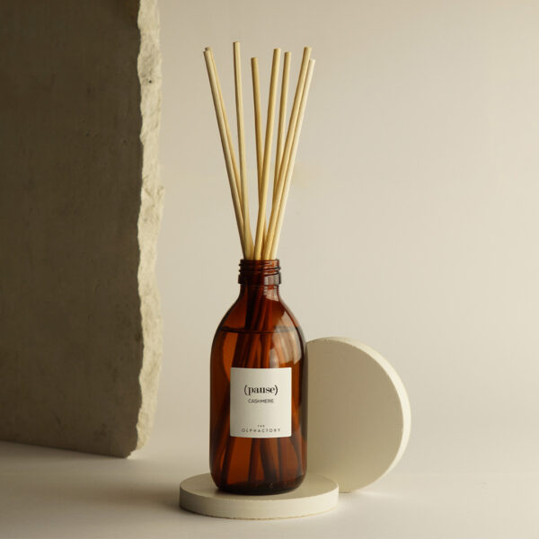 The Olphactory - Refill Fragrance Diffuser Cashmere 250ml - Image 3